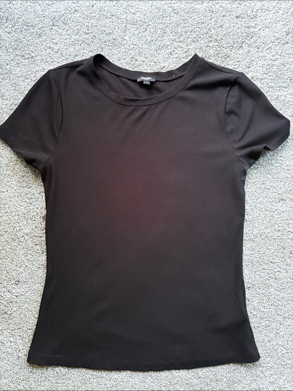 Express Ribbed Fitted Tee - Picture 3 of 6